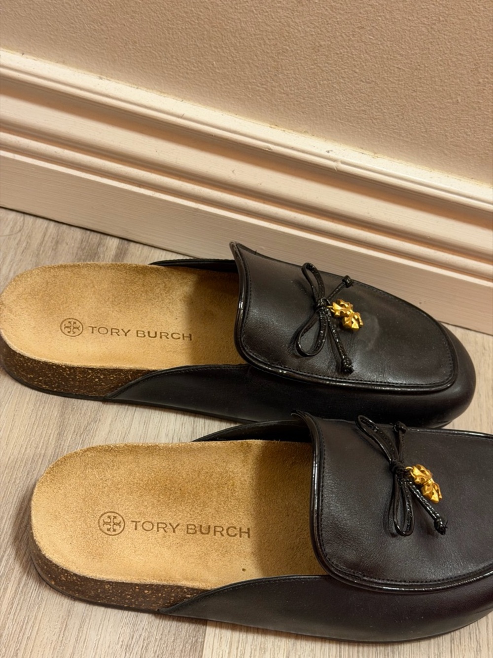 Tory Burch Charm Mule Flats Black - Picture 3 of 3